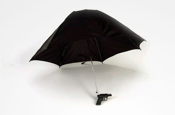 Необычные и забавные зонты (24 фото)